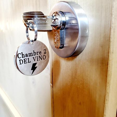 Del Vino Bar A Vin & Guitares Appartement Sauna Terrasse Garage Orchamps-Vennes Exterior foto